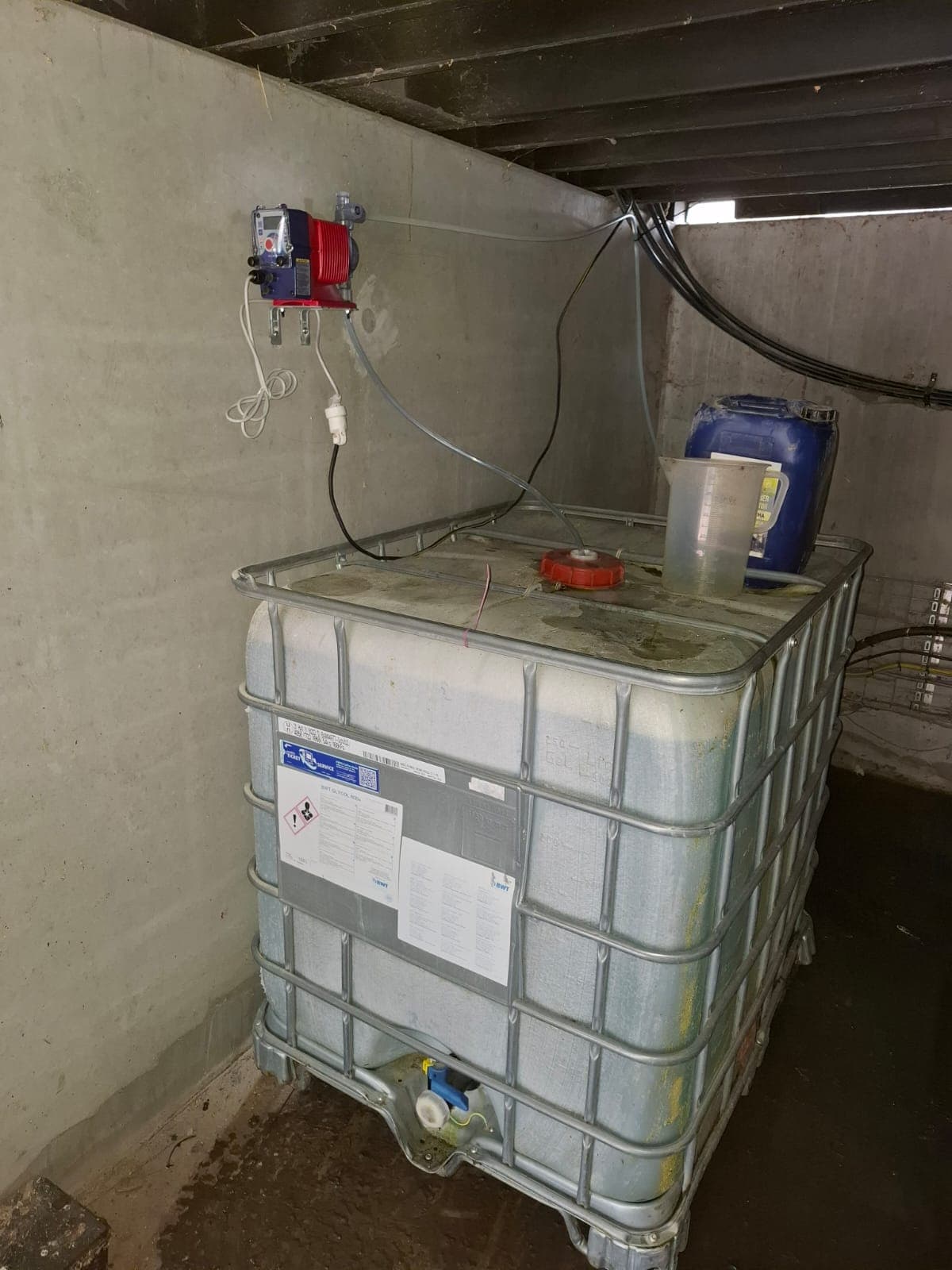 Iniezione da IBC con pompa dosatrice